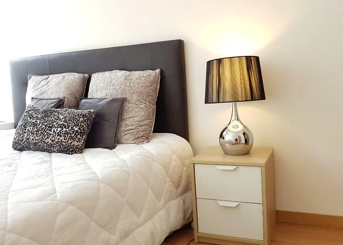 Oporto Beauty Flat